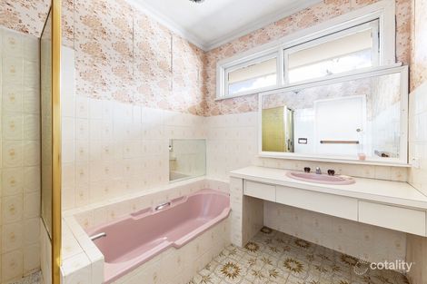 Property photo of 62 Newman Crescent Niddrie VIC 3042
