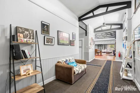 Property photo of 23 Seignior Street Junee NSW 2663