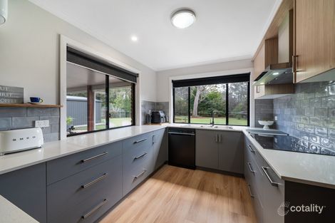 Property photo of 10 Unwin Drive Highfields QLD 4352