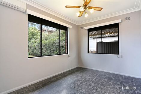 Property photo of 21 Wilga Street Fairfield NSW 2165