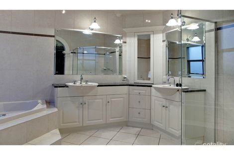 Property photo of 2 Myrtles Court Medindie SA 5081