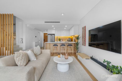 Property photo of 3/28 New Orleans Crescent Maroubra NSW 2035