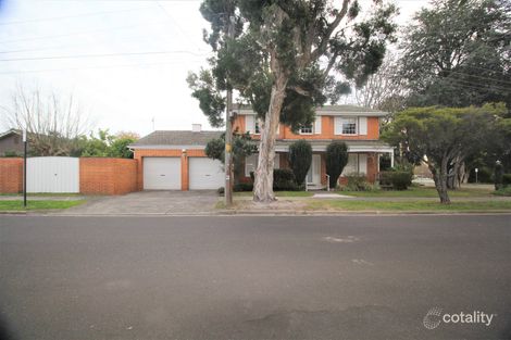Property photo of 18 Bushbury Court Hughesdale VIC 3166