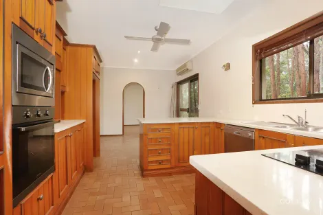 Property photo of 11 Lillian Crescent Ashmore QLD 4214