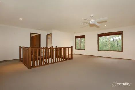 Property photo of 11 Lillian Crescent Ashmore QLD 4214