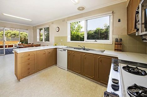 Property photo of 18 Bushbury Court Hughesdale VIC 3166