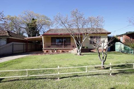 5 Marama Pde, Mount Austin, NSW 2650