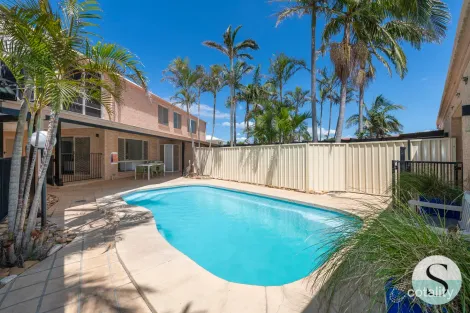 Property photo of 10 Driftwood Close Caves Beach NSW 2281