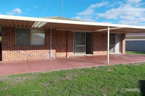 Property photo of 11 Waxflower Place Eaton WA 6232