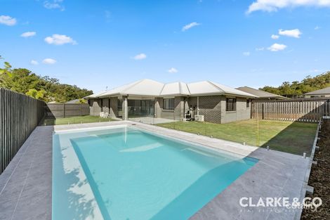 39 Lakefield Cres, Beerwah, QLD 4519