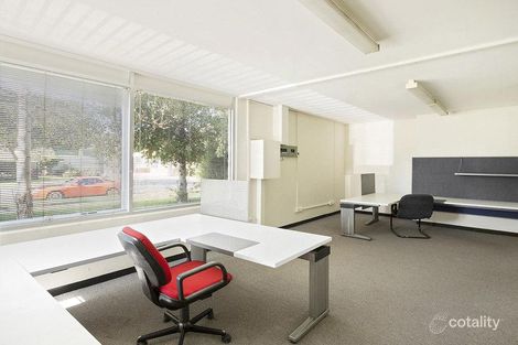 Property photo of 1/31-37 Howleys Road Notting Hill VIC 3168