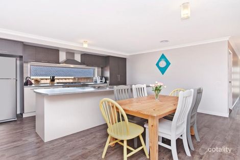 Property photo of 8 Learmonth Close Dennington VIC 3280