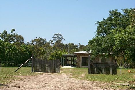 Property photo of 30 Silverton Drive Tannum Sands QLD 4680