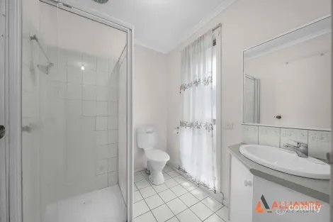 Property photo of 27 Plowman Court Epping VIC 3076