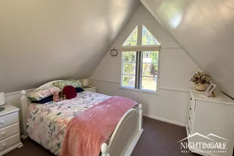 Property photo of 22 Cassowary Close Lake Eacham QLD 4884