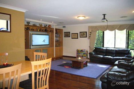 Property photo of 66 Oak Place Mackenzie QLD 4156