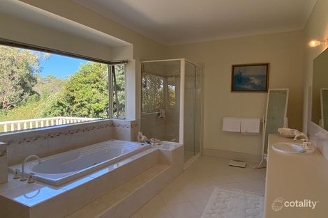 4 Hove Rd, Mount Martha, VIC 3934