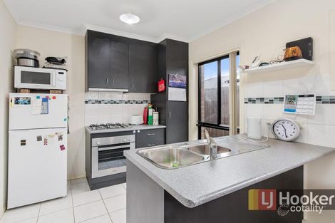 Property photo of 13/103 Army Road Pakenham VIC 3810