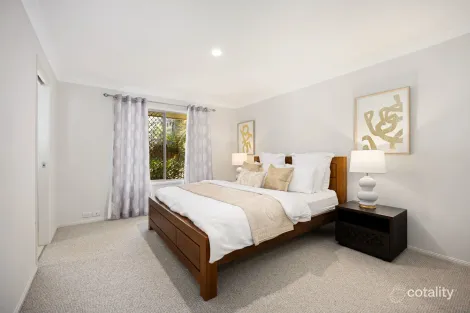 Property photo of 1 Gibson Place Brookfield QLD 4069