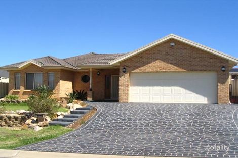 Property photo of 7 Oldbury Place West Hoxton NSW 2171