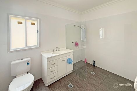 Property photo of 132 Windsor Drive Mount Hallen QLD 4312