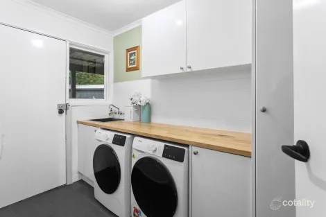 Property photo of 28 Willow Road Frankston VIC 3199