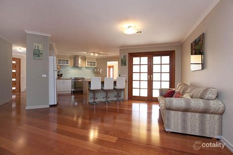 Property photo of 16 Seaside Close Seabrook VIC 3028
