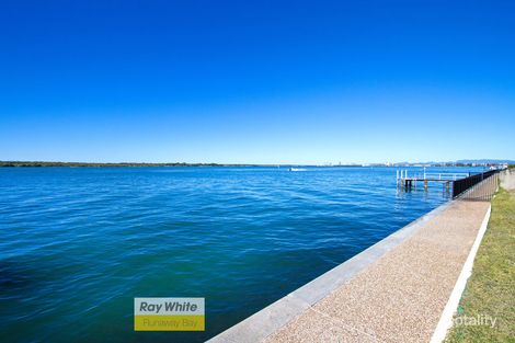 30-40 King Charles Dr, Paradise Point, QLD 4216