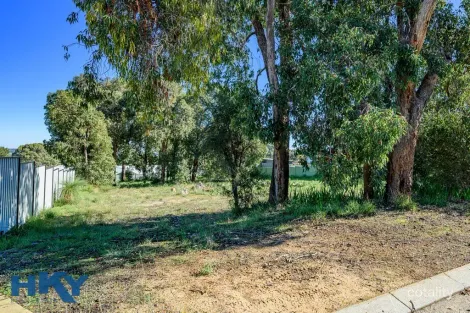 21 ASHTON RD, BULLSBROOK, WA 6084