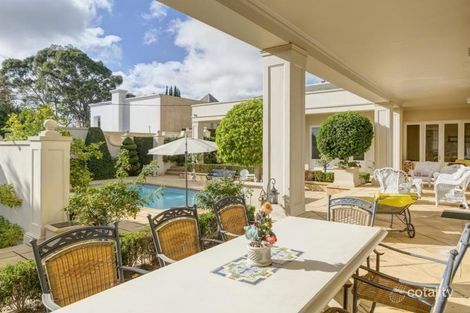 3 Elmglade Rd, Springfield, SA 5062