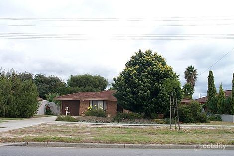 81 Yale Rd, Thornlie, WA 6108