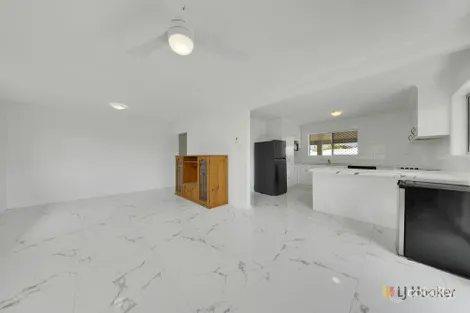 Property photo of 5 Tyson Crescent Tannum Sands QLD 4680