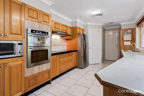 Property photo of 3 Ellerston Court Wattle Grove NSW 2173