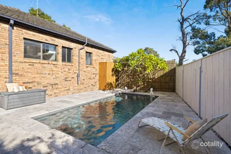 Property photo of 65 Waratah Parade Narraweena NSW 2099