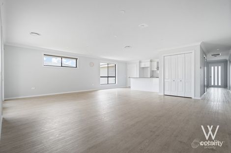 Property photo of 49 Emerald Drive Kelso NSW 2795