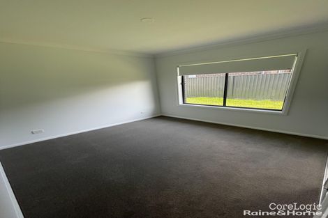 Property photo of 19 McKay Place North Tamworth NSW 2340