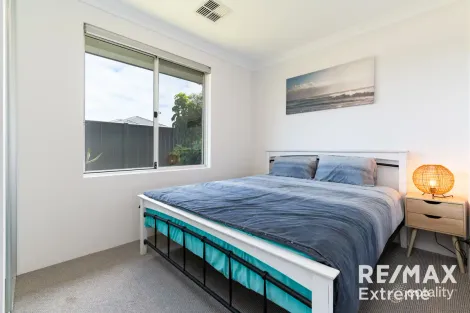 Property photo of 10 Koma Lane Jindalee WA 6036