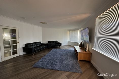 Property photo of 22 McBeth Way Kardinya WA 6163