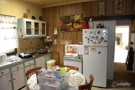 Property photo of 50 Murringo Street Young NSW 2594