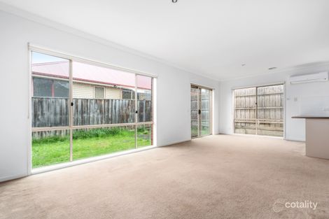 Property photo of 2/1-5 Meaby Drive Pakenham VIC 3810