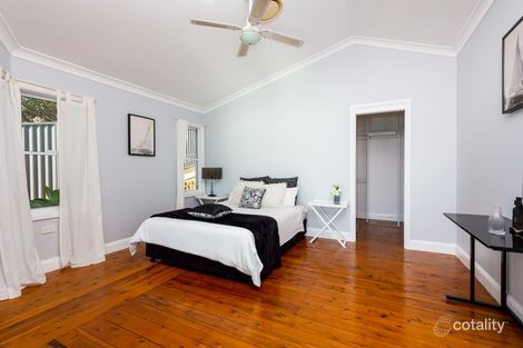 Property photo of 8 Yaringa Lane Carey Bay NSW 2283