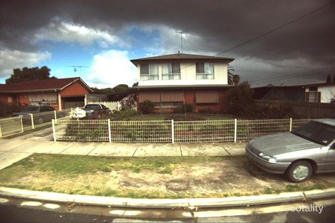 35 Howitt Ave, Corio, VIC 3214