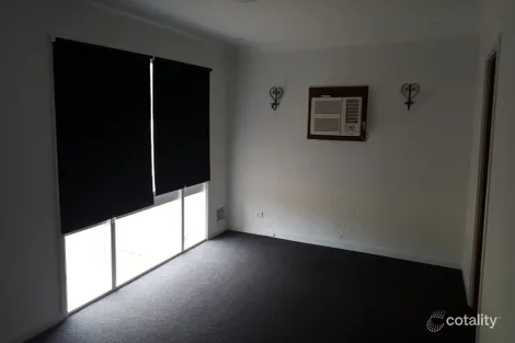 Property photo of 8 Adamson Road Parmelia WA 6167
