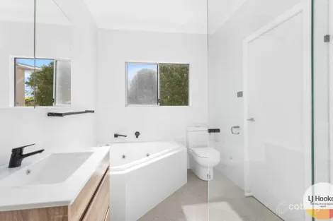 Property photo of 2/33-37 Emerald Drive Diamond Beach NSW 2430