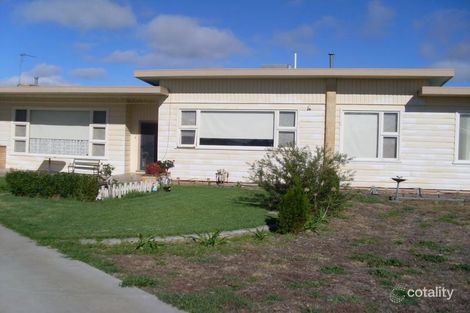 Property photo of 9 Motavu Drive Horsham VIC 3400