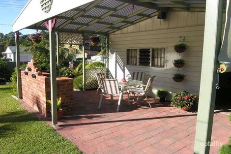 Property photo of 31 Deakin Avenue Lake Munmorah NSW 2259