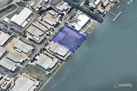 759 Macarthur Ave Centre, Pinkenba, QLD 4008