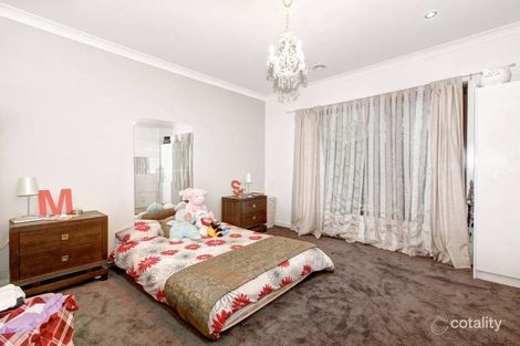 Property photo of 26 Serenity Way Craigieburn VIC 3064