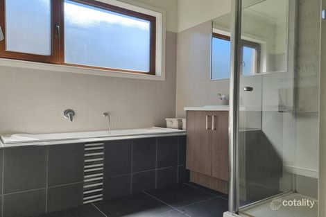Property photo of 26 Serenity Way Craigieburn VIC 3064