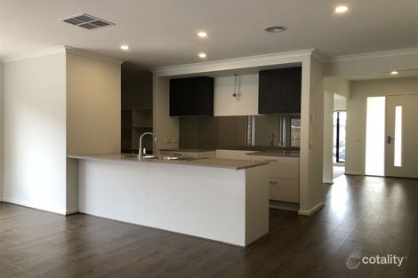 Property photo of 14 Degraves Street Mickleham VIC 3064